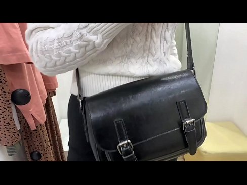 ❤️ Masturbation ampahibemaso ny tanora bitch FeralBerry miaraka amin'ny dildo ao amin'ny efitrano fitting ❌ Firaisana ara-nofo amin'ny mg.loanworld.top ❤